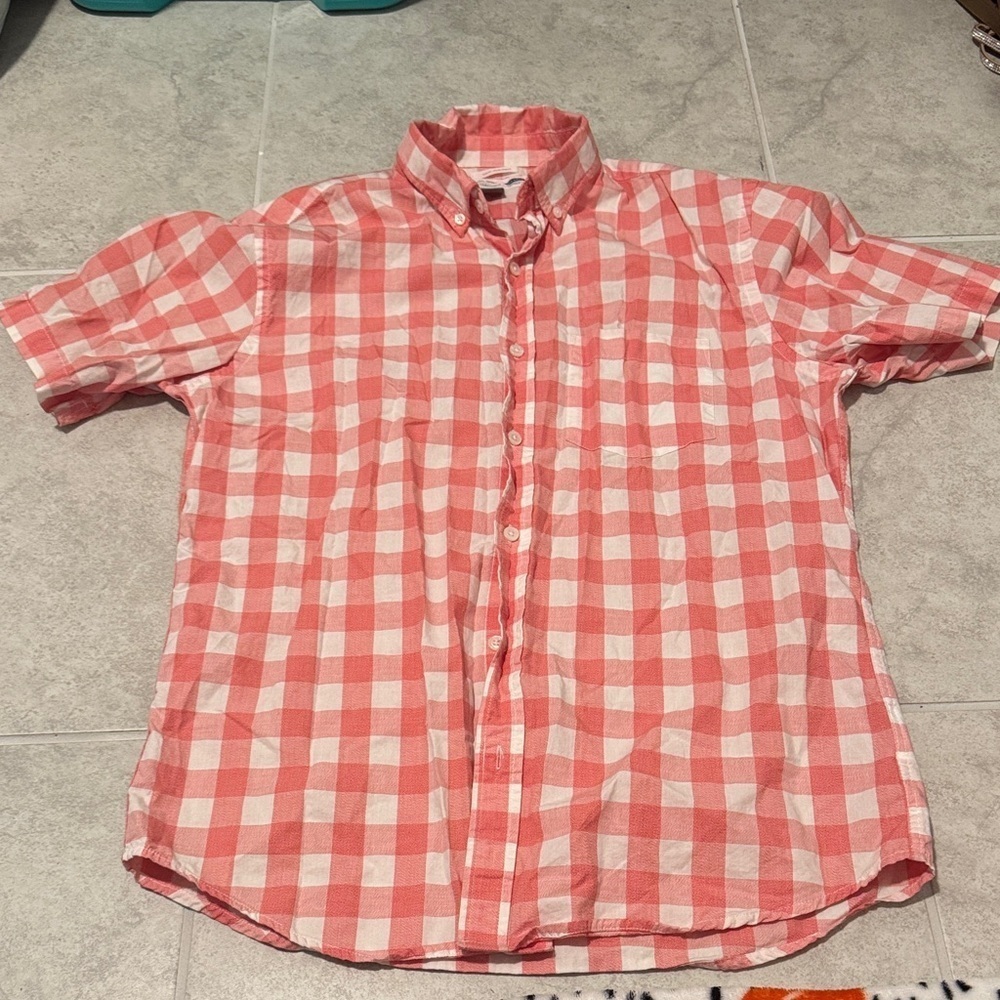 Old Navy Men's Pink and White Plaid Shirt